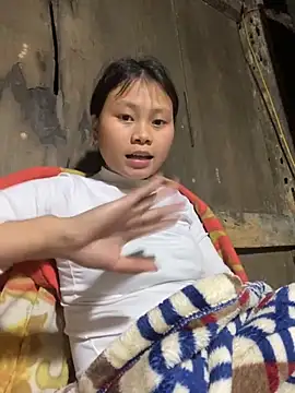 Snapshot of Sophia-123 chatting on November 14, 2025, 1:26 pm Sophia-123 online show from November 14, 2025, 1:26 pm