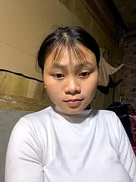 Snapshot of Sophia-123 chatting on November 5, 2025, 5:21 am Sophia-123 online show from November 5, 2025, 5:21 am