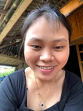 Snapshot of Sophia-123 chatting on November 7, 2025, 1:32 am Sophia-123 online show from November 7, 2025, 1:32 am