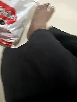 Snapshot of bigtelugubhama chatting on November 19, 2025, 10:59 am bigtelugubhama online show from November 19, 2025, 10:59 am