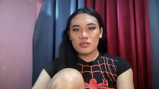 Snapshot of untouchable_mia chatting on November 21, 2025, 7:51 am untouchable mia online show from November 21, 2025, 7:51 am