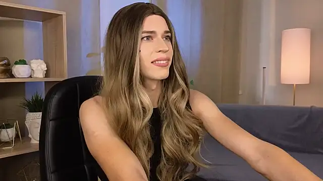 Branda Kelly online show from November 23, 2025, 1:10 pm