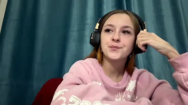 Snapshot of HOTBellakle chatting on November 5, 2025, 3:26 pm HOTBellakle online show from November 5, 2025, 3:26 pm