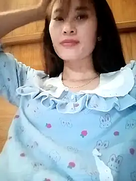 Em xinh01 online show from March 2, 2026, 4:57 am