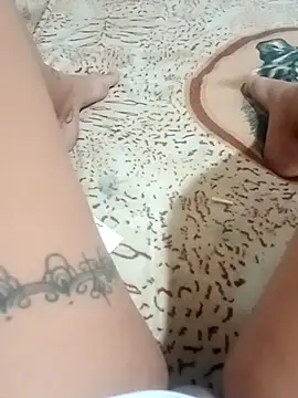 tutti2pbuzz online show from November 2, 2025, 12:43 pm