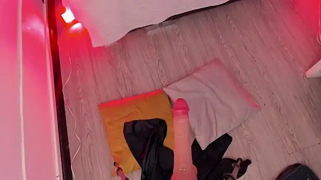 mia jagger online show from March 11, 2026, 10:15 pm