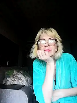 Snapshot of Georgette466 chatting on June 21, 2026, 4:35 pm Georgette466 online show from June 21, 2026, 4:35 pm