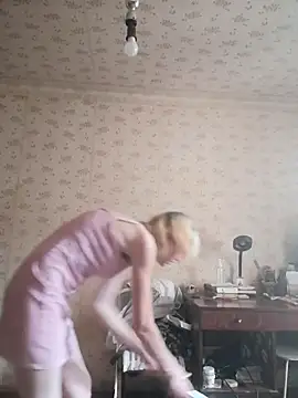 Snapshot of Georgette466 chatting on August 6, 2026, 1:06 pm Georgette466 online show from August 6, 2026, 1:06 pm