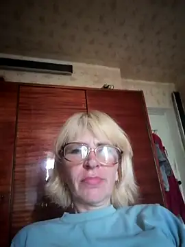 Snapshot of Georgette466 chatting on June 24, 2026, 3:43 pm Georgette466 online show from June 24, 2026, 3:43 pm