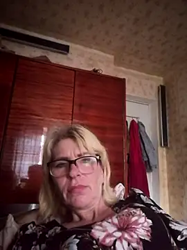 Snapshot of Georgette466 chatting on July 23, 2026, 4:03 pm Georgette466 online show from July 23, 2026, 4:03 pm