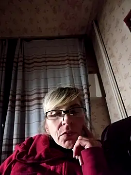 Snapshot of Georgette466 chatting on November 12, 2025, 4:33 pm Georgette466 online show from November 12, 2025, 4:33 pm