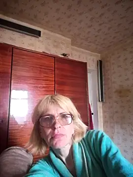 Snapshot of Georgette466 chatting on June 20, 2026, 4:12 pm Georgette466 online show from June 20, 2026, 4:12 pm