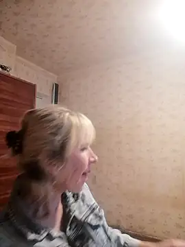 Snapshot of Georgette466 chatting on July 10, 2026, 1:33 pm Georgette466 online show from July 10, 2026, 1:33 pm
