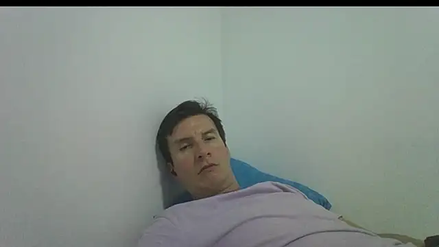 carliesexyman online show from November 6, 2025, 2:59 am