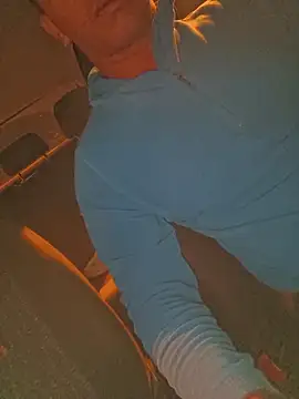 Snapshot of chavalpeludo chatting on November 19, 2025, 8:20 pm chavalpeludo online show from November 19, 2025, 8:20 pm