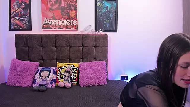 Snapshot of maelis_Avelle chatting on November 4, 2025, 2:32 pm maelis Avelle online show from November 4, 2025, 2:32 pm