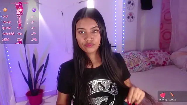 Snapshot of Sussy__22 chatting on December 15, 2025, 1:44 am Sussy 22 online show from December 15, 2025, 1:44 am