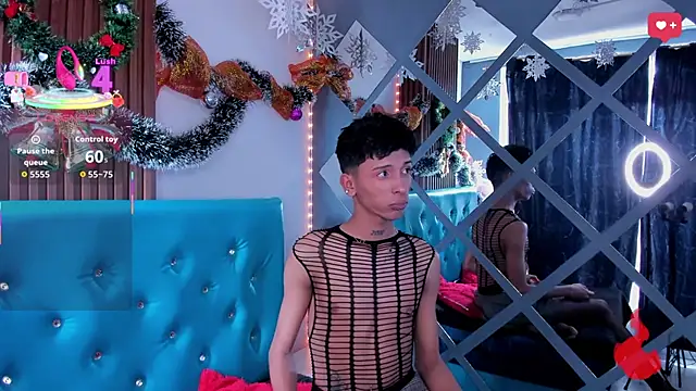 Snapshot of Max_Steell chatting on November 26, 2025, 4:18 pm Max Steell online show from November 26, 2025, 4:18 pm