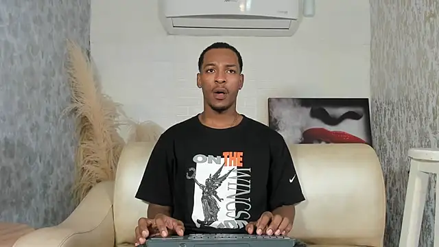 Snapshot of for_itan chatting on February 9, 2026, 1:53 pm for itan online show from February 9, 2026, 1:53 pm