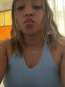 AriVelvet online show from February 2, 2026, 8:08 pm