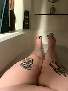 Fattysloth online show from November 17, 2025, 2:48 am