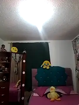 Snapshot of Adelgey-Michell chatting on December 15, 2025, 3:29 pm Adelgey-Michell online show from December 15, 2025, 3:29 pm