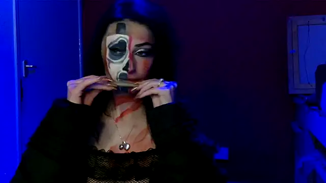 Snapshot of DaniDoodles420 chatting on October 31, 2025, 10:27 pm DaniDoodles420 online show from October 31, 2025, 10:27 pm