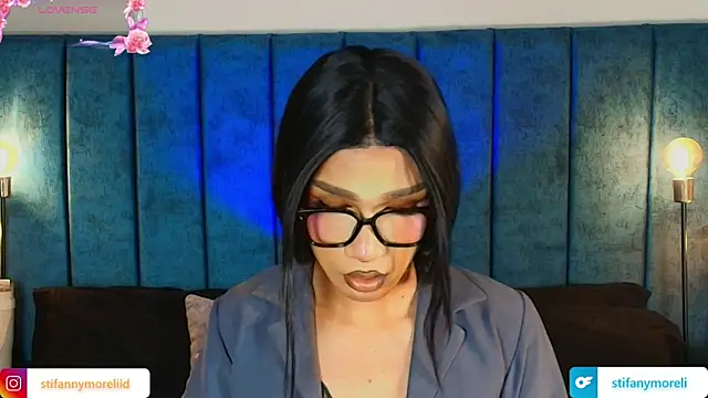 FernandaFox  online show from December 3, 2025, 3:07 am