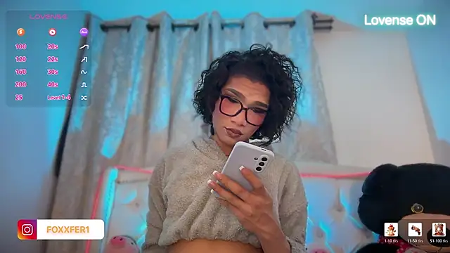 FernandaFox  online show from June 11, 2026, 3:58 am