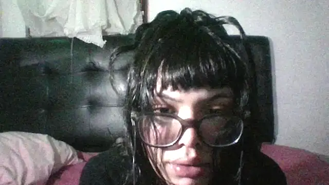 lana lord online show from December 19, 2025, 4:16 am