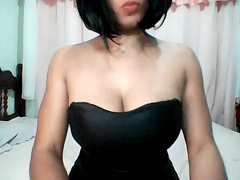 HotGiirl2025 online show from November 20, 2025, 4:13 am