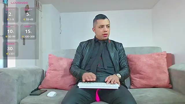 Mike Fetiche online show from March 12, 2026, 12:20 pm