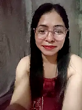 Bamboo-niee123 online show from April 27, 2026, 2:04 pm