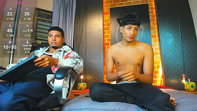 Snapshot of Jack_and_Joes chatting on November 14, 2025, 3:21 am Jack and Joes online show from November 14, 2025, 3:21 am