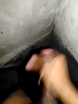 Snapshot of Sudda1199 chatting on December 17, 2025, 1:38 pm Sudda1199 online show from December 17, 2025, 1:38 pm