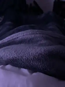 Snapshot of rb2357 chatting on December 2, 2025, 10:55 pm rb2357 online show from December 2, 2025, 10:55 pm