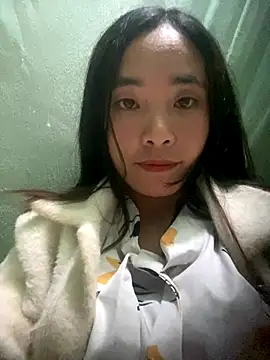 Snapshot of Elysia-007 chatting on December 1, 2025, 11:00 am Elysia-007 online show from December 1, 2025, 11:00 am