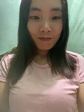 Snapshot of Elysia-007 chatting on November 2, 2025, 5:45 am Elysia-007 online show from November 2, 2025, 5:45 am