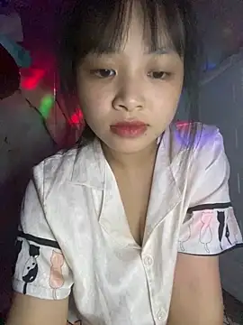 Snapshot of Tina-Marie chatting on November 5, 2025, 3:37 pm Tina-Marie online show from November 5, 2025, 3:37 pm