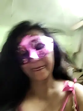 Snapshot of LOVE__RANI chatting on June 7, 2026, 6:46 pm LOVE RANI online show from June 7, 2026, 6:46 pm