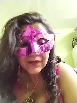 Snapshot of LOVE__RANI chatting on November 23, 2025, 2:27 pm LOVE RANI online show from November 23, 2025, 2:27 pm