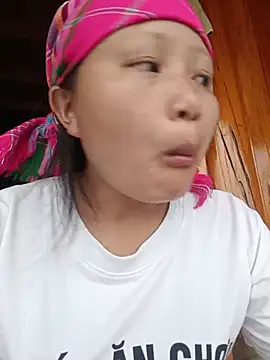 Snapshot of yoyo-mi chatting on July 19, 2026, 2:53 am yoyo-mi online show from July 19, 2026, 2:53 am