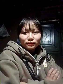 Snapshot of yoyo-mi chatting on October 29, 2025, 1:59 am yoyo-mi online show from October 29, 2025, 1:59 am