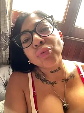 solmorochia online show from December 14, 2025, 4:12 pm