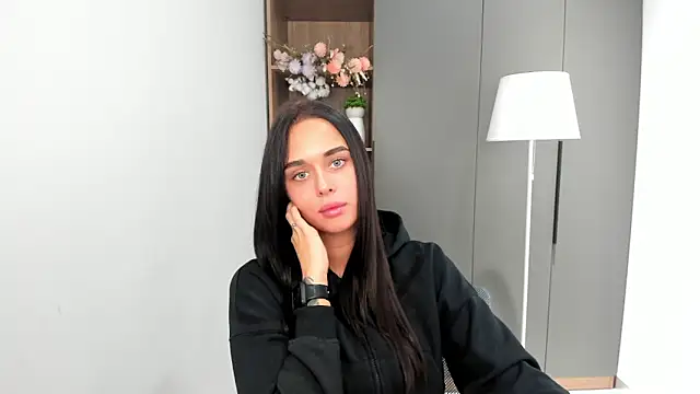 Snapshot of MagdalenWikle chatting on October 31, 2025, 5:15 am MagdalenWikle online show from October 31, 2025, 5:15 am