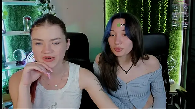 Snapshot of isabel_wave chatting on July 16, 2026, 7:22 pm isabel wave online show from July 16, 2026, 7:22 pm