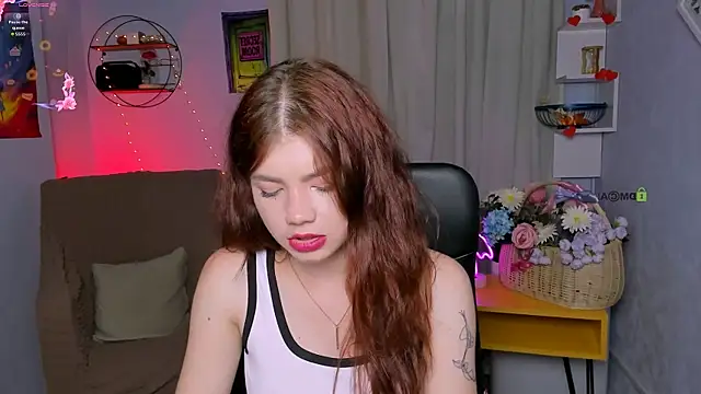 Snapshot of isabel_wave chatting on July 14, 2026, 7:09 pm isabel wave online show from July 14, 2026, 7:09 pm