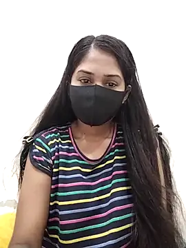 Snapshot of Green_LaDY66 chatting on November 10, 2025, 8:52 am Green LaDY66 online show from November 10, 2025, 8:52 am