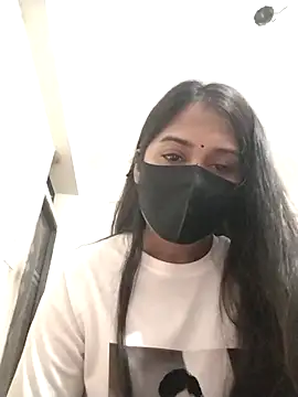 Snapshot of Green_LaDY66 chatting on December 14, 2025, 3:17 pm Green LaDY66 online show from December 14, 2025, 3:17 pm