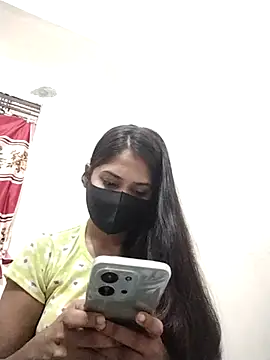 Snapshot of Green_LaDY66 chatting on November 4, 2025, 4:44 pm Green LaDY66 online show from November 4, 2025, 4:44 pm